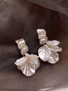 一对时尚闪亮锆石流苏贝壳花朵造型新娘耳环，优雅别致。情人节配饰 - 彩色 - 查看 4