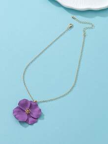 1pc Metallic Colorful Exaggerated Gentle Flower Shaped Pendant Necklace, Perfect Gift For Dating - Purple - View 2