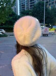 女士针织帽一件装，白色，带兔毛，保暖可爱，适合冬季装饰 - 白色 - 查看 4