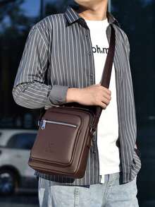 男士復古皮革斜背包防水公文包商務休閒單肩包適合通勤和商務場合