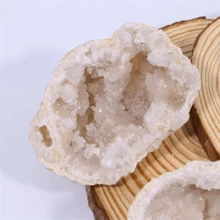 قطعة واحدة من كهف الكريستال الطبيعي من الكوارتز، ديكور منزلي، ديكور المكتب، DIY والتأمل، حجر كريم جميل وشافٍ للعلاج والصحة