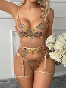(random Floral Pattern) Sexy Embroidery Garter Belt Lingerie Set - Apricot - View 1