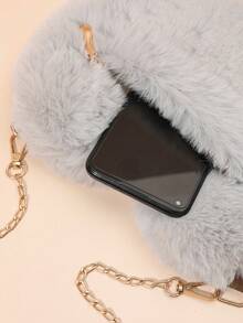 时尚纯色毛绒心形链条斜挎包