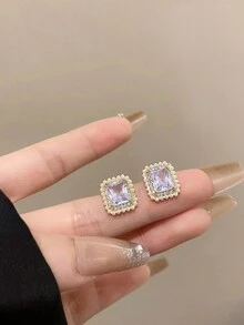 1pair 2024 Classic & Ladies Ear Studs Recommend For Spring, Made Of Pure Brass By Micro Inlaying Cubic Zirconia/Oblong Flash Stone And Decorated With Pure White Rice Beads/Luxury Style. Suitable For Ladies' Party/Wedding/Business/Everyday Wear - Gold - View 7
