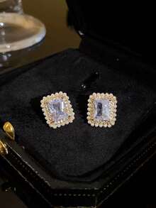 1pair 2024 Classic & Ladies Ear Studs Recommend For Spring, Made Of Pure Brass By Micro Inlaying Cubic Zirconia/Oblong Flash Stone And Decorated With Pure White Rice Beads/Luxury Style. Suitable For Ladies' Party/Wedding/Business/Everyday Wear - Gold - View 8