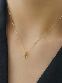 1個使用s925銀材質,單純、復古、可愛的時尚耶誕樹綠色星形吊墜,電鍍14k金,適用於女性、女孩的豪華時尚領鏈,適用於耶誕節派對禮物。