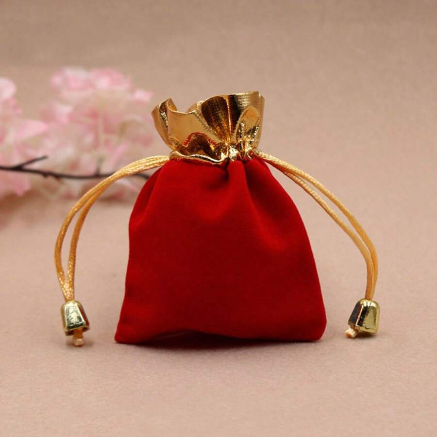 5pcs Red Velvet Small Drawstring Bags For Party Favor Decoration, Small Size With Golden Edge For Jewelry, Velvet Bags With Pull Cord For Storing Ornaments, Gift-wrap Pouches With Drawstring For Christmas Decorations, Hanging Bags For Christmas Tree Decoration - Red - View 1