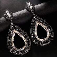 Estilo Europeo Y Americano Personalizado Plateado Nuevo Pasador De Pendientes Con Borlas Y Decoraciones De Cristal De Estrás, Accesorio Dramático - Negro - Ver 3