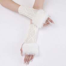 1雙短菱形毛茸茸手套歐美風針織手套保暖針織臂套還露手指