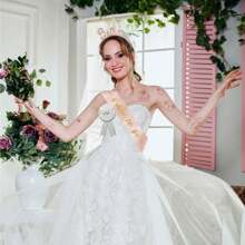 18入組新娘腰帶與長袍禮服用品,單身派對穿戴配件,包括髮飾、長袍、髮箍等