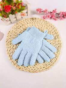 Blue Single Deep Exfoliating Bath Glove - Blue - View 4