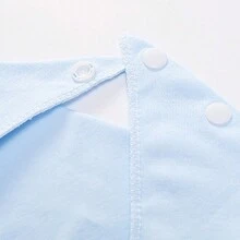 2入組新生兒熊形帽＆圍兜套裝,嬰兒帽和圍兜組合套裝