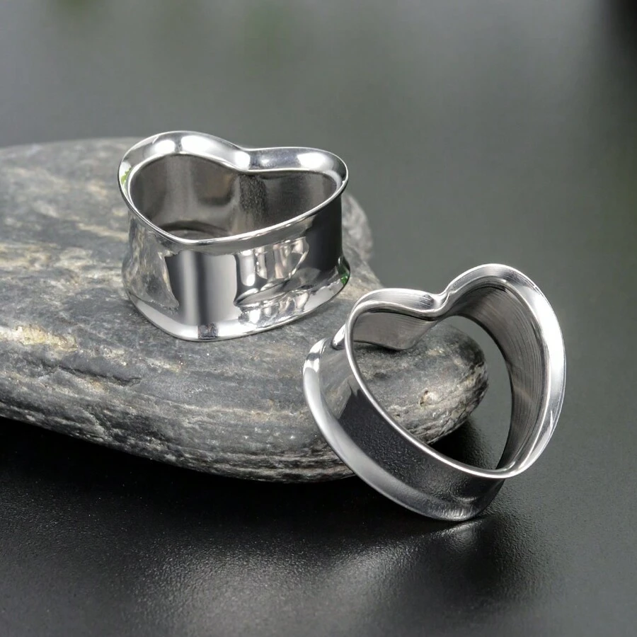 1pair Simple Stainless Steel Silver Heart Shaped Ear Plugs Suitable For Women's Daily Wear - Silver - View 1