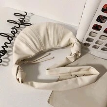 女士绗缝纯色斜挎包ins时尚单肩牛角包时尚通勤包高级感时尚饺子包