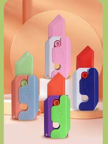 3d重力藍蘿蔔刀減壓推卡細小玩具蘿蔔梳減壓卡通玩具禮物小型蝴蝶刀 - 彩色 - 查看 3