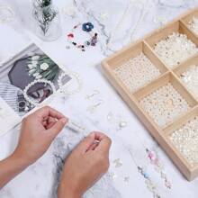 1 Set 10pcs Fashion Elegant Pearl Color Beads For DIY Bracelet Making With Small Gold Beads Interval, Suitable For Daily Wear, Fresh Summer Bracelet, DIY Imitation Pearl Bracelet With Heart Shape Rose Shell Pendant