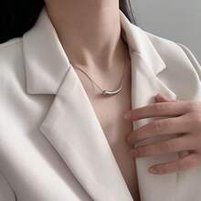 1 件簡約不鏽鋼茄子吊墜項鍊適合女士日常佩戴