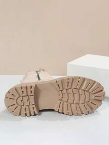 1 双女士雪地靴，时尚 2023 年冬季新款中筒保暖内衬厚款保暖女式冬靴