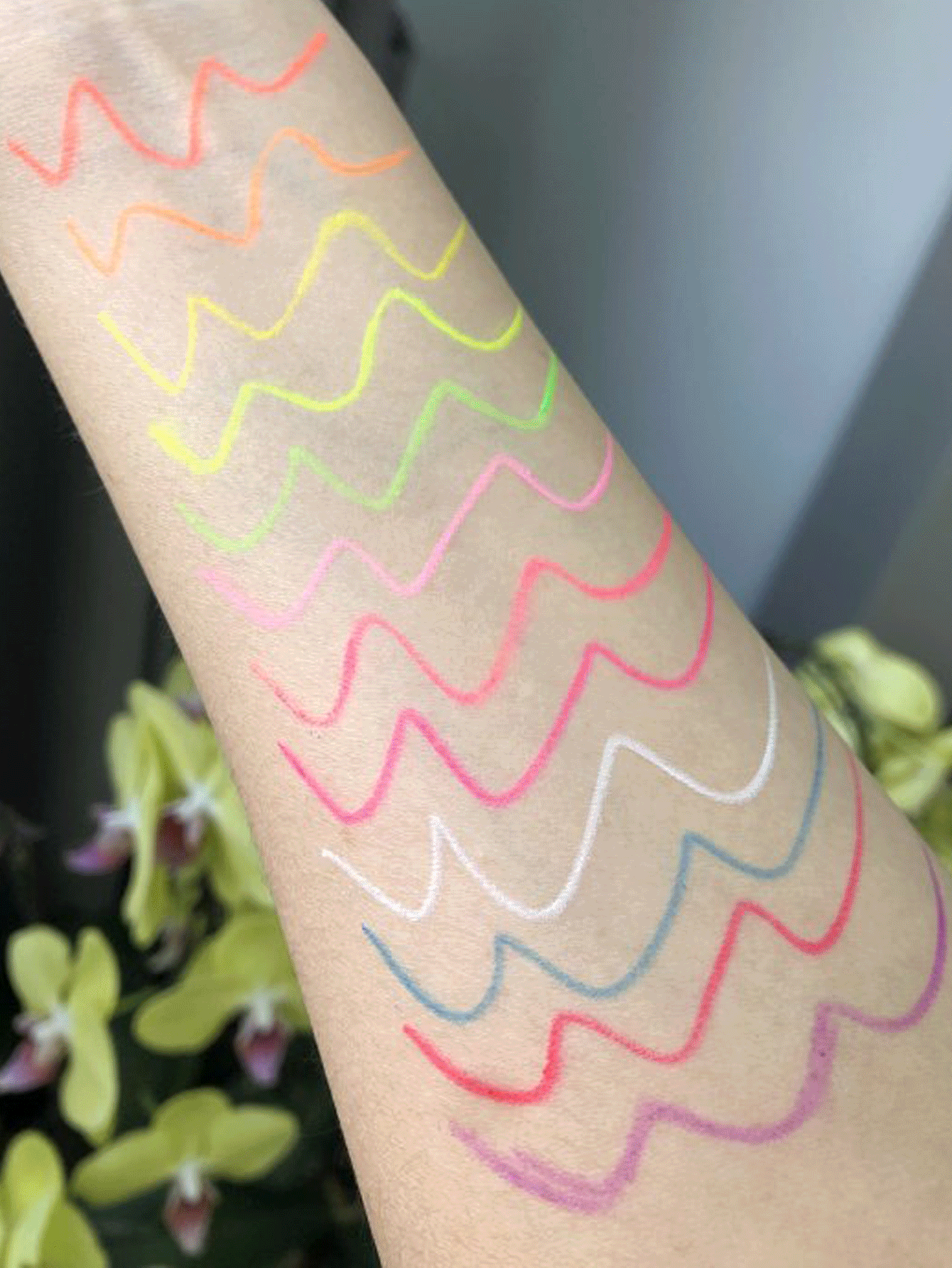 12 colors Face Body painting eyeliner pen set UV fluorescent waterproof