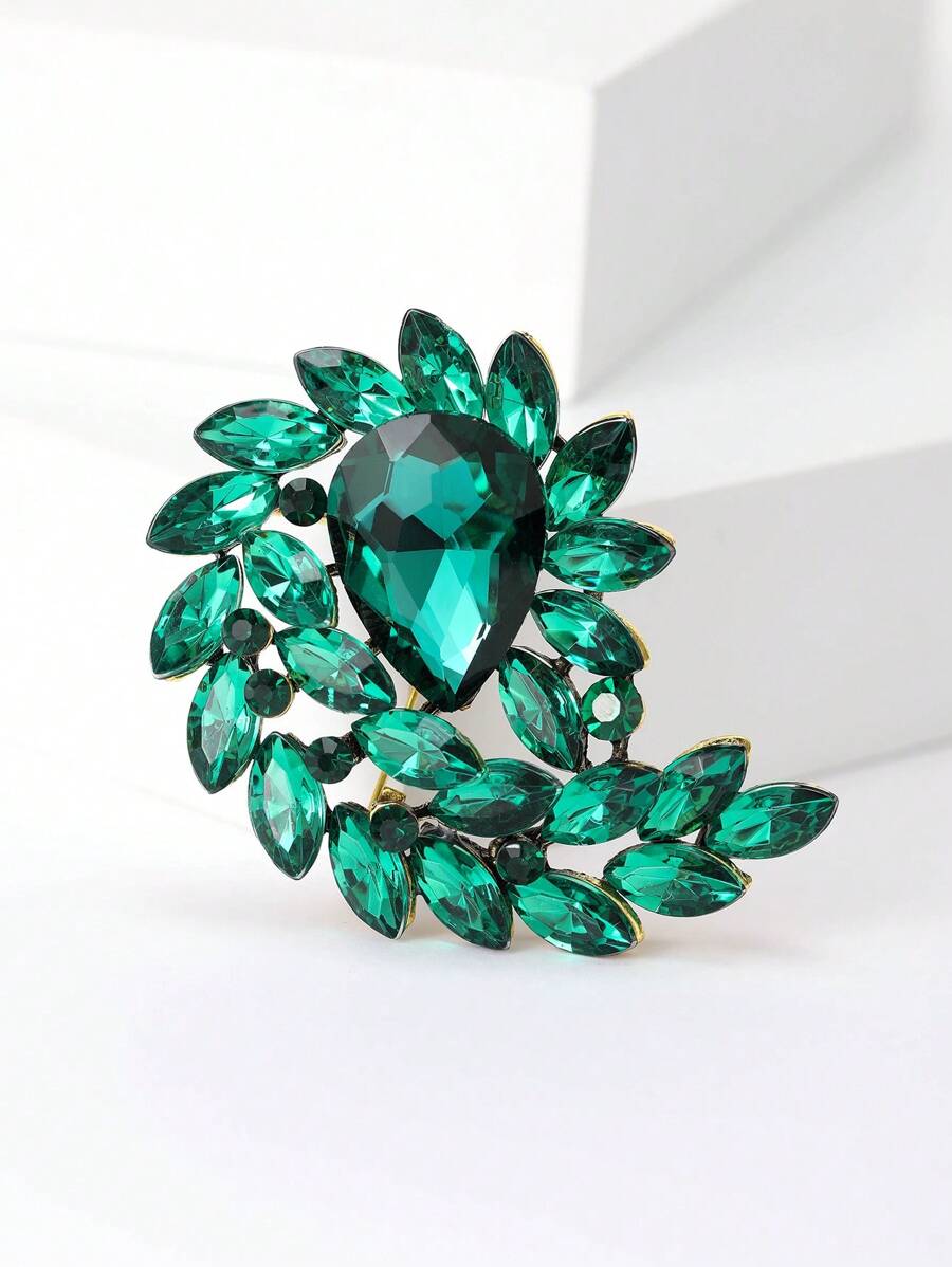 1個時尚的大型鑽石花胸針,適合女性辦公室、派對或休閒裝扮