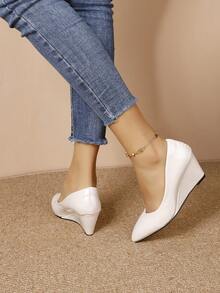 Tacones bajos de puntera (PU) con acabado espejado para mujer, versátiles y apropiados para el trabajo y uso casual, en color beige, para primavera y otoño - Beis - Ver 2