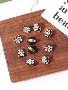 10pcs Glittering Rhinestone Flower Hair Clips - Multicolor - View 2