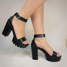 Women Heeled Sandals - 黑色 - 查看 2