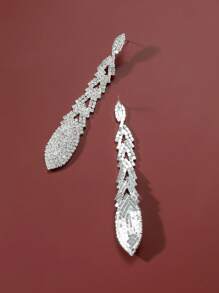 1 對時尚誇張女式水鑽耳釘,適合休閒佩戴、婚禮、假期、夜店和派對