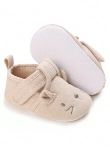 女童可爱婴儿鞋，软底步行鞋