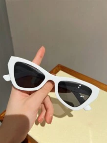 1 件猫眼时尚眼镜 - 白色 - 查看 1