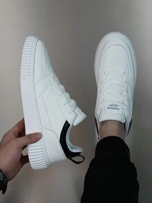 男士時尚,休閒,舒適和極簡主義風格運動鞋 - 白色 - 查看 2