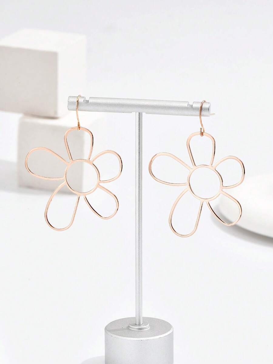 1 Pair Minimalist Fashionable Cute Colorful Hollow Metal Hoop Earrings, Suitable For Women, Daily Wear & Gift - Rose Gold - View 1