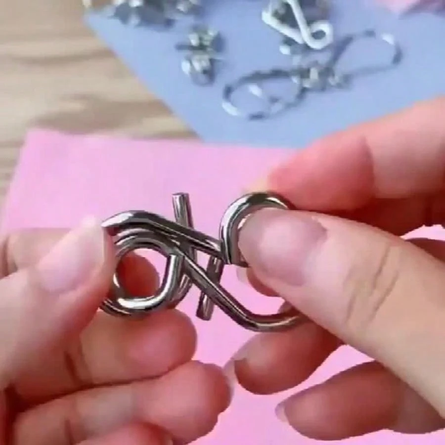 8/16/24pcs Metal Wire Puzzle Set, Brain Teaser, Chinese Ring Magic Toy