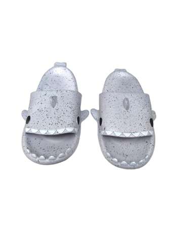 Chanclas con diseño de tiburón Salpicado