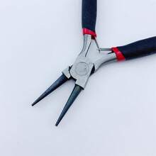 1入組極簡風格鐵合金手動操作鉗