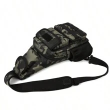 1個綠色迷彩尼龍多功能路亞釣魚配件包戶外運動釣魚背包飛餌收納袋