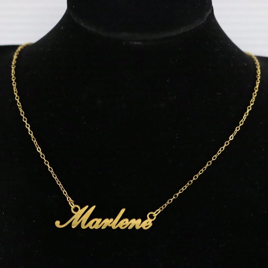 Collar Con Nombre con M para Mujer Collares Con Colgantes de Acero Inoxidable - Marlene - Ver 1