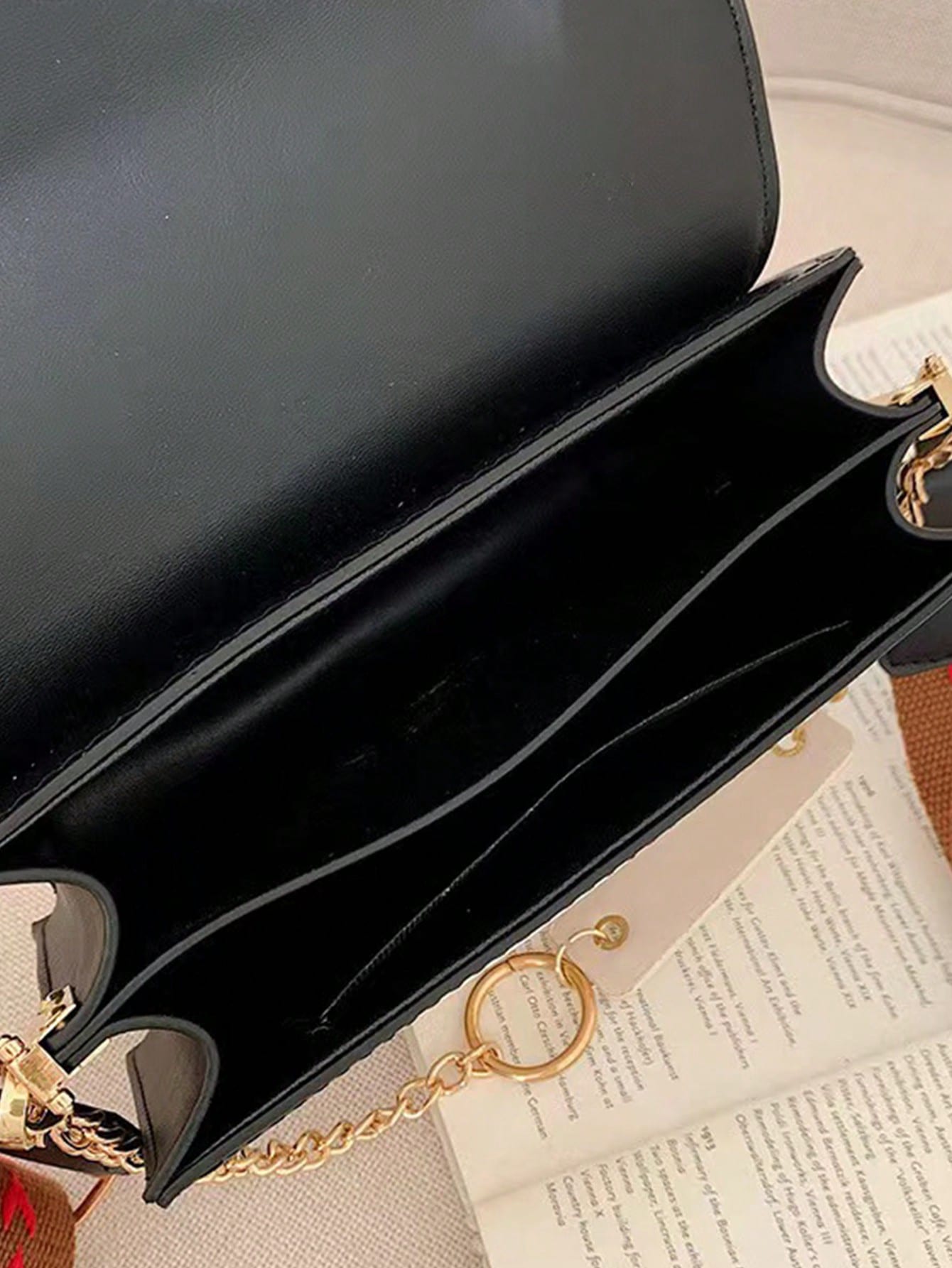 حقيبة مربعة مطوية، محفظة نسائية من جلد البولي يوري...