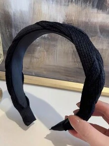 1套烏巴頭高冠髮圈頭帶,適用於女性戶外活動、洗臉、造型等多種場合,韓國風格的髮飾