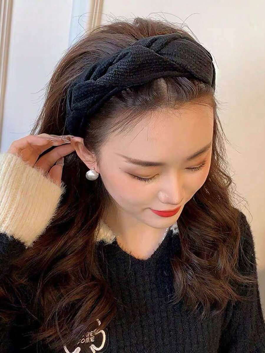 1套烏巴頭高冠髮圈頭帶,適用於女性戶外活動、洗臉、造型等多種場合,韓國風格的髮飾