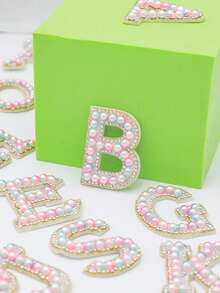 WHICHLIFE 1/26 Bảng Chữ Cái Tiếng Anh Ngọc Trai Tự Làm Quần Áo/Túi Miếng Dán (Một Bộ Bao Gồm 26 Bảng Chữ Cái) - màu sắc - Xem 2