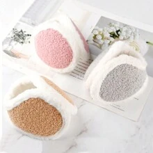 SASA CABOLY Conjunto De Invierno Para Mujer: Orejeras Cálidas Y Guantes De Felpa En Forma De Corazón Adecuados Como Complemento Simple Para Uso Diario