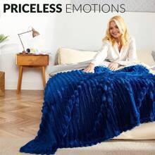 絨面針織毛毯（多尺寸、深藍色）， 輕盈300 Gsm沙發條紋毯，溫暖柔軟床上用品，舒適超細纖維沙發條紋毯，適用於四季，1件 - 藏蓝色 - 查看 3