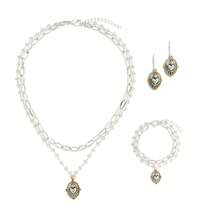 極簡風格時尚風格銅合金鍍金首飾套裝帶金色配件心形鑲嵌吊墜適用於女性日常穿著 - 3件組 項鍊+耳環+手鍊 - 查看 10