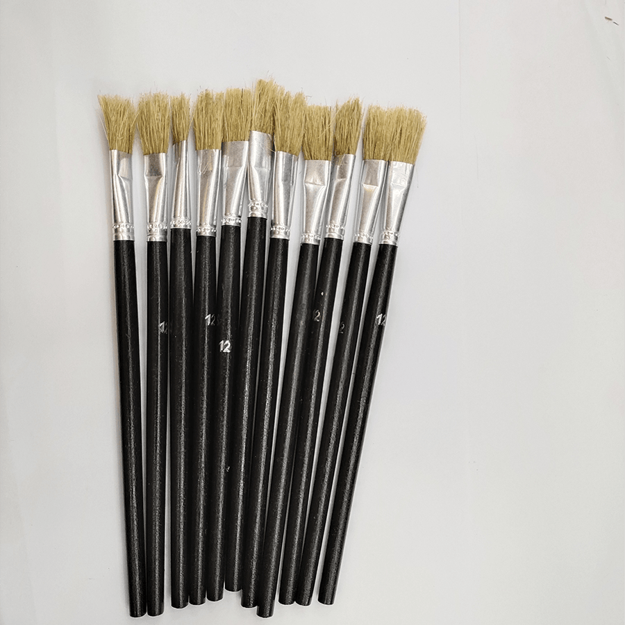 Set Of 12 Paint Brushes With Black Handles And Pig Hair Bristles