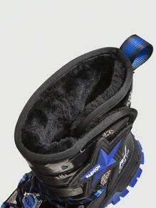 一雙藍色戶外運動風格溫暖雪地靴,鞋底帶有防滑釘,適用於寒冷冬季男童 - 藍色 - 查看 6