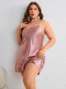 Plus Size Thin Solid Color V-Neck Sexy Cami Nightdress - Pink - View 1