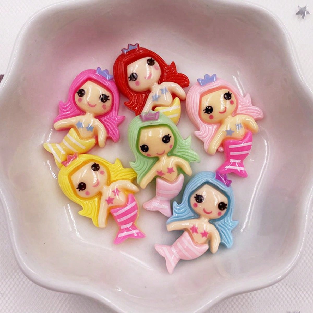 12 Random Mixed Color Packaging Resin Lacquer Painted Crown Mermaid Girl Flat Back 3d Cartoon Series Mini Figurine Decal Decoration Handmade Diy Personalized Scrapbook Accessories Crafts Summer, School