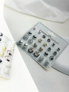 12對/組鑲有珍珠球、花朵、星星設計的鑽石耳針卡片式包裝,適合女性日常佩戴、派對、約會、節日禮物