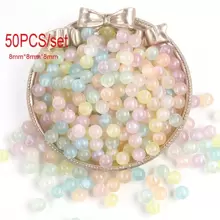 50 pièces Perles en plastique en vrac de charme de sirène coloré, kit de fabrication de bijoux DIY, perles rondes de l'océan pour faire des bracelets, bagues, colliers, épingles à cheveux et ornements de tête, cadeau